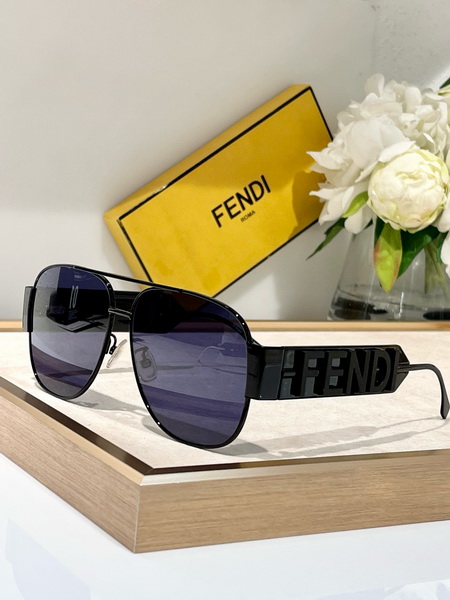 Fendi Sunglasses(AAAA)-312