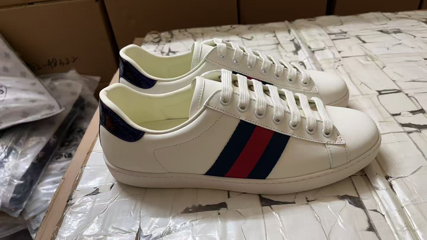 Gucci Shoes(AAA)-562