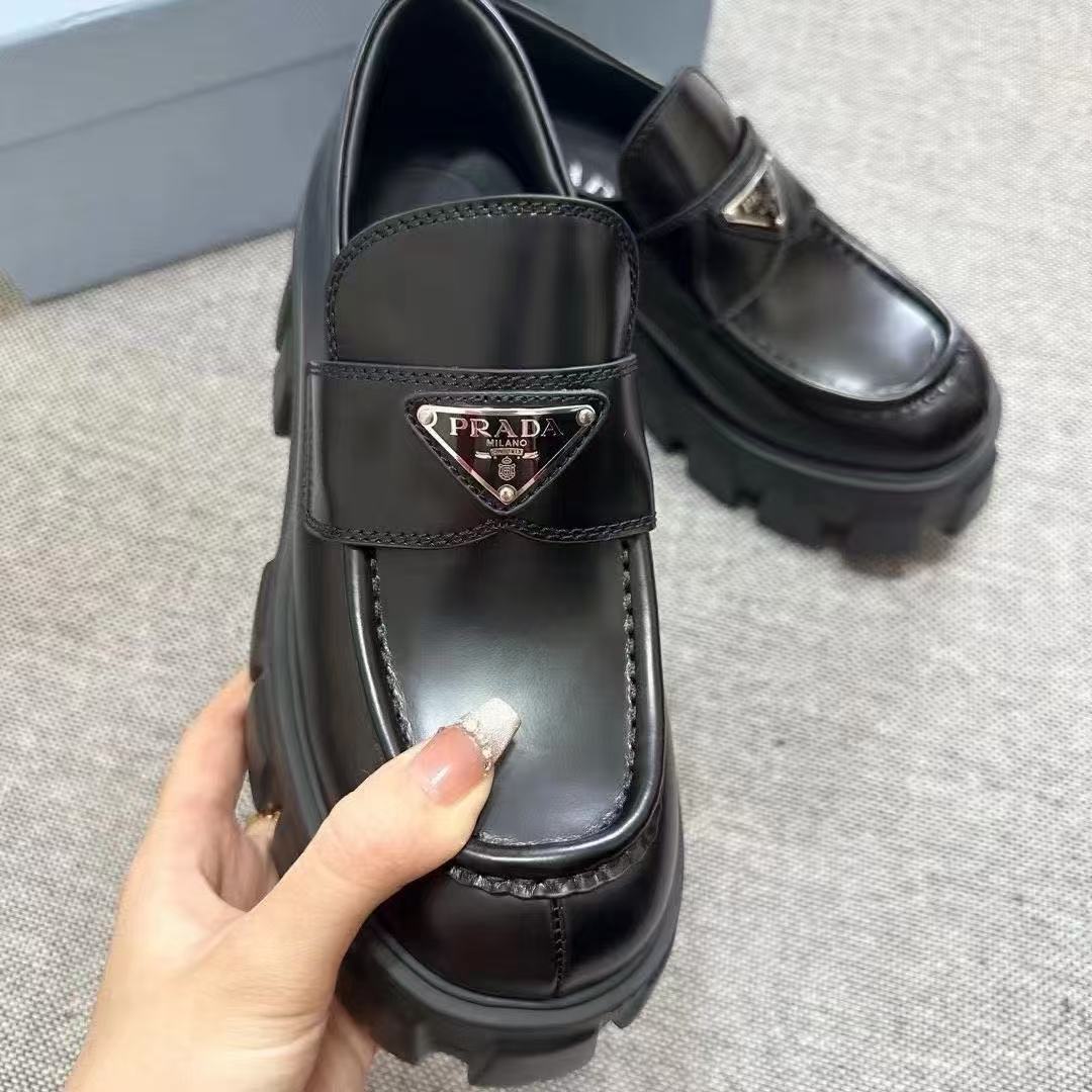 Prada Shoes AAA(Women)-036
