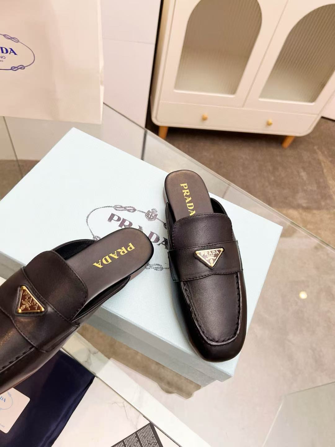 Prada Slippers Women(AAA)-023