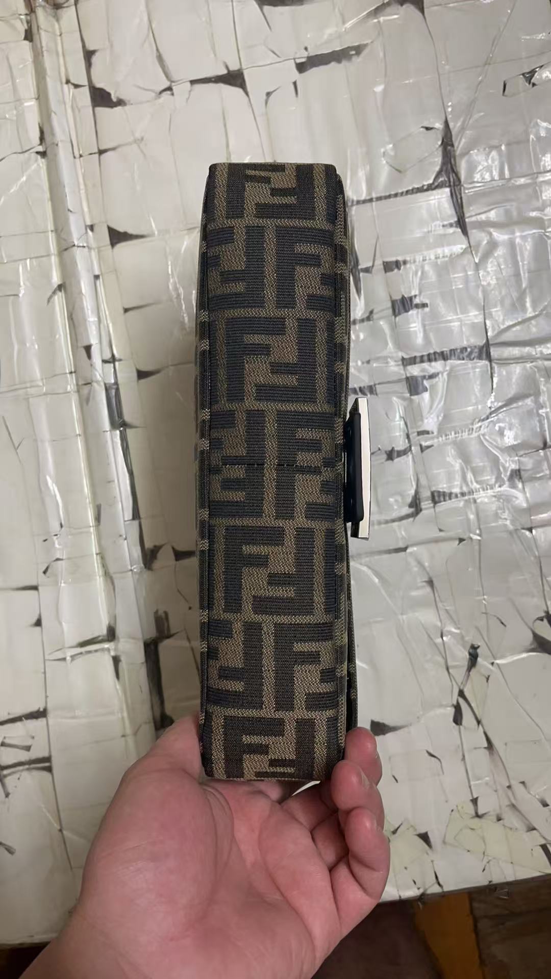 Fendi Handbags AAA(Women)-015