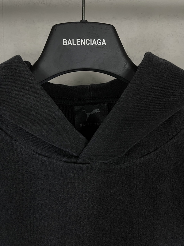 Balenciaga Hoody-086