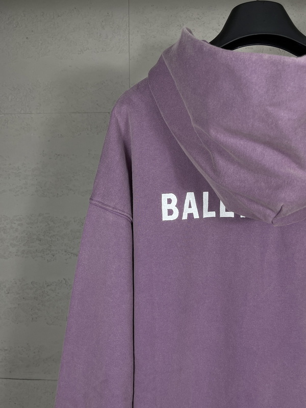 Balenciaga Hoody-114