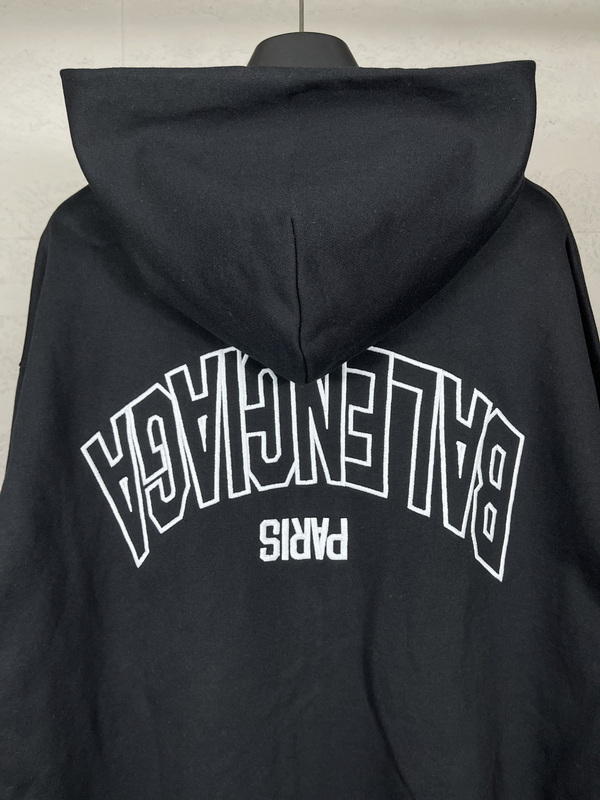 Balenciaga Hoody-138