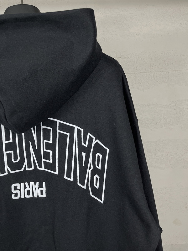 Balenciaga Hoody-138