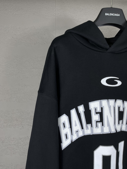 Balenciaga Hoody-144