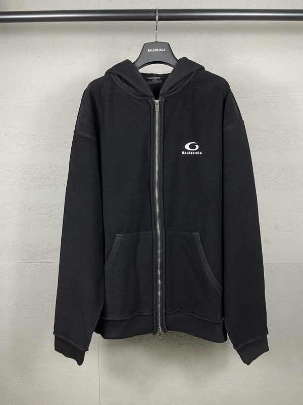 Balenciaga Hoody-149
