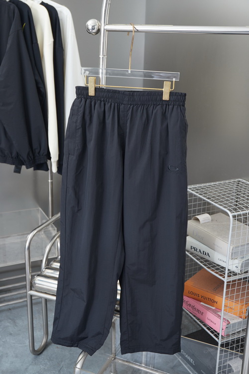 Balenciaga Pants-099