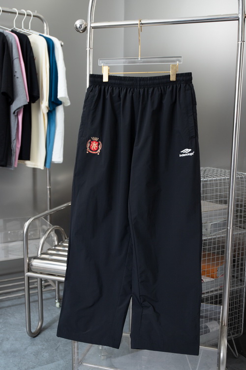 Balenciaga Pants-109