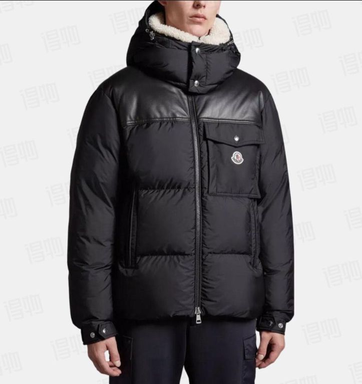 Moncler Coat-263