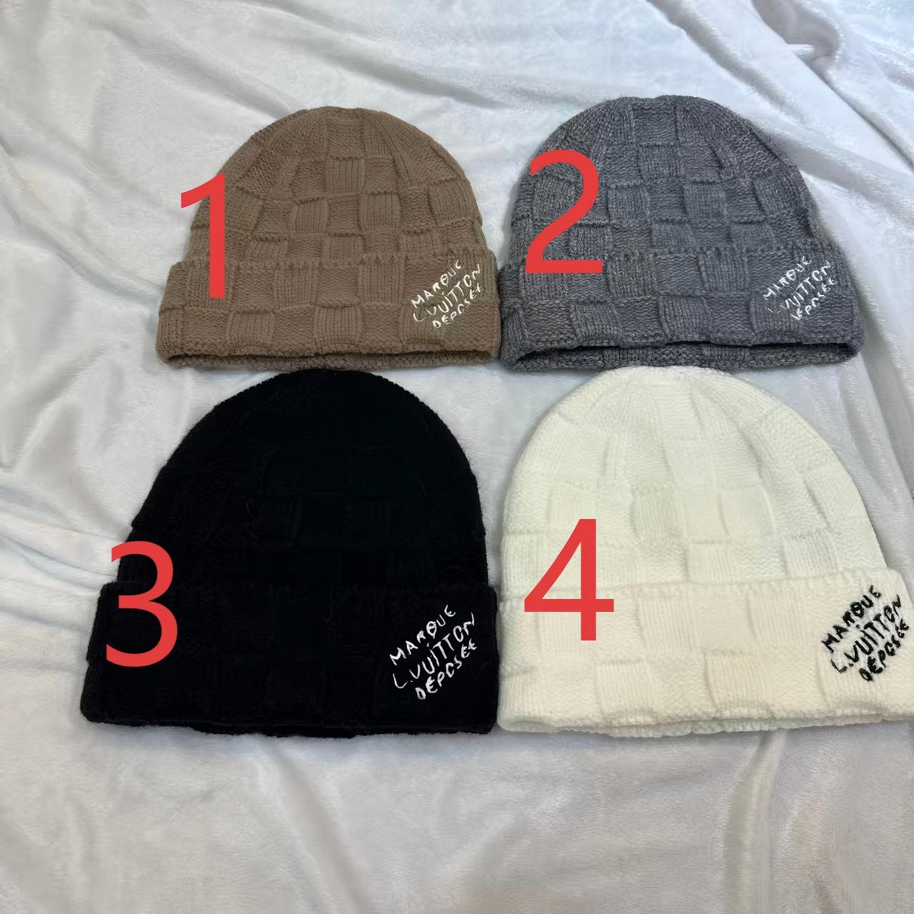 LV Beanies-047