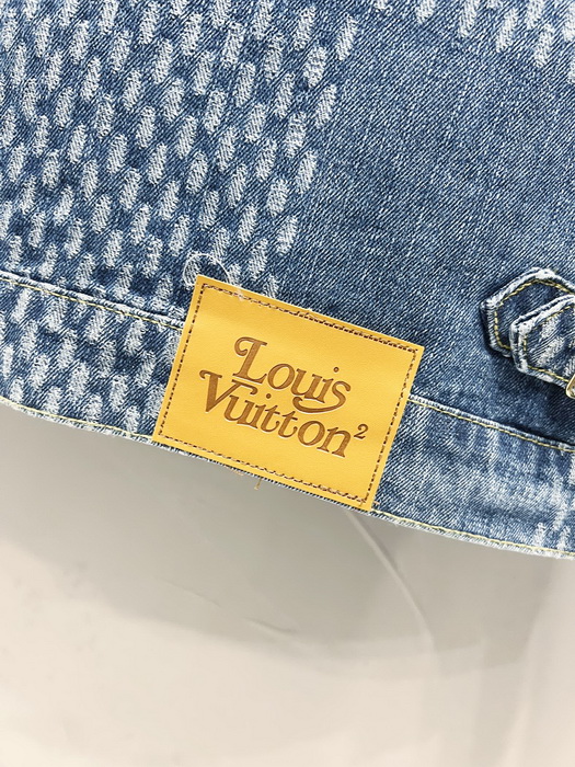 LV Jacket-065