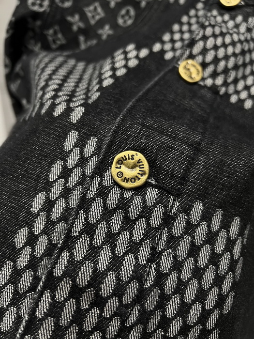 LV Jacket-066