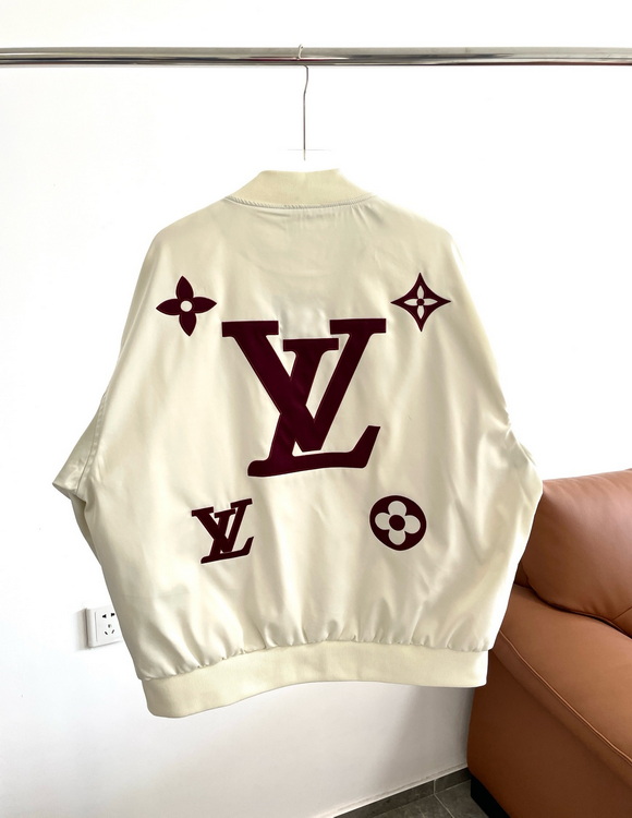 LV Jacket-074