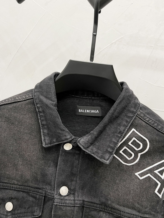 Balenciaga Jacket-166