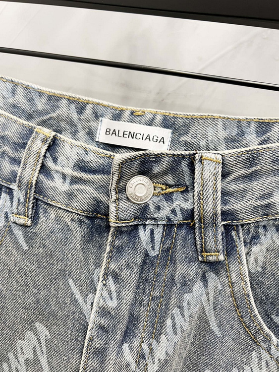 Balenciaga Jeans-022