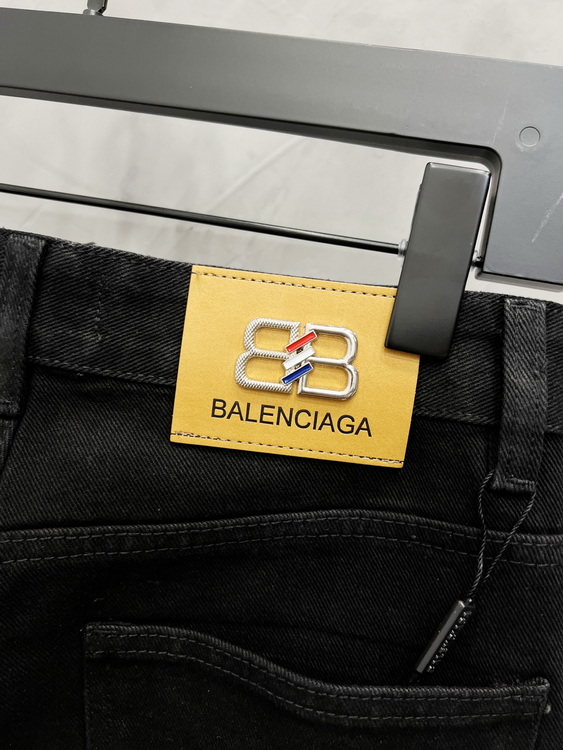 Balenciaga Jeans-023