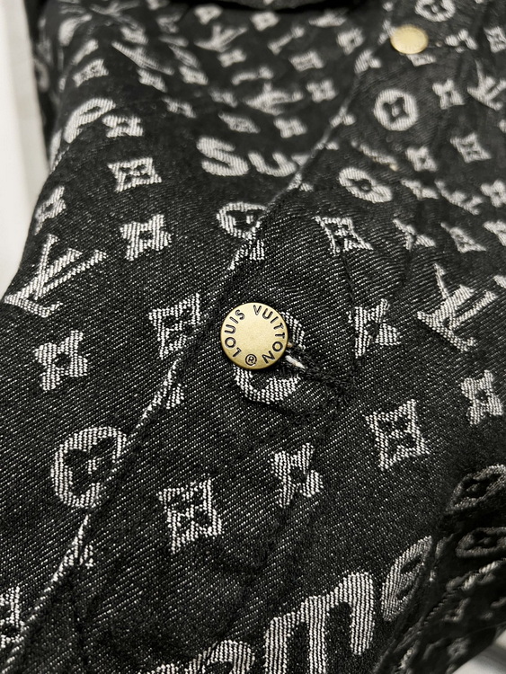 LV Jacket-133