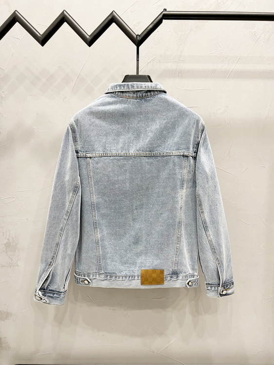 LV Jacket-137