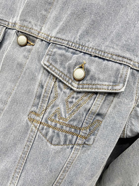 LV Jacket-137