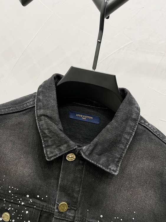 LV Jacket-139