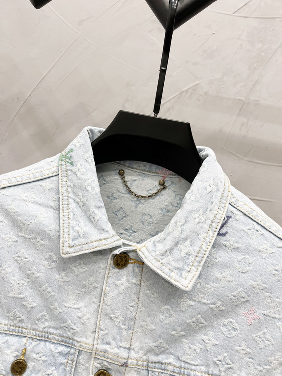 LV Jacket-141