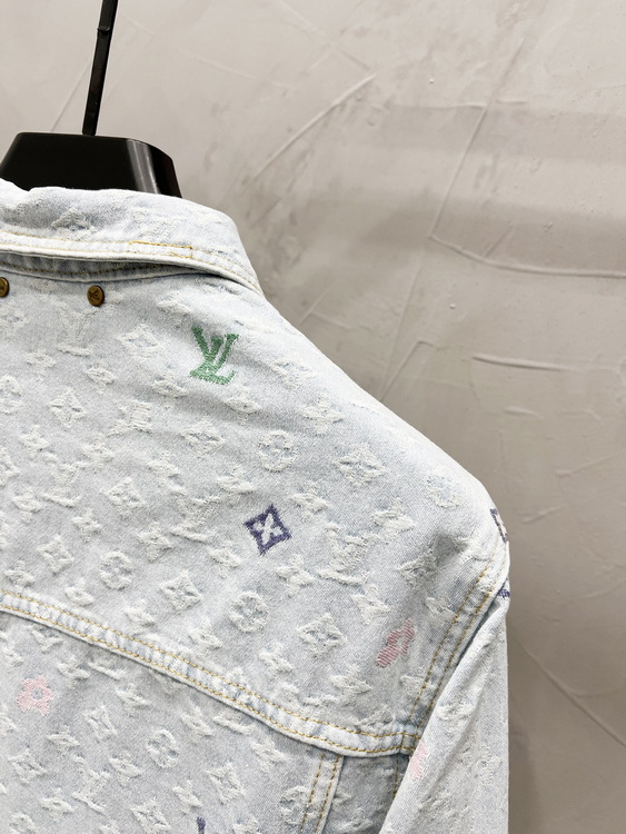 LV Jacket-141