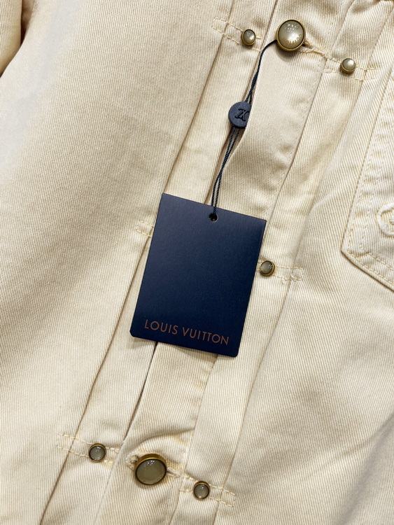 LV Jacket-144