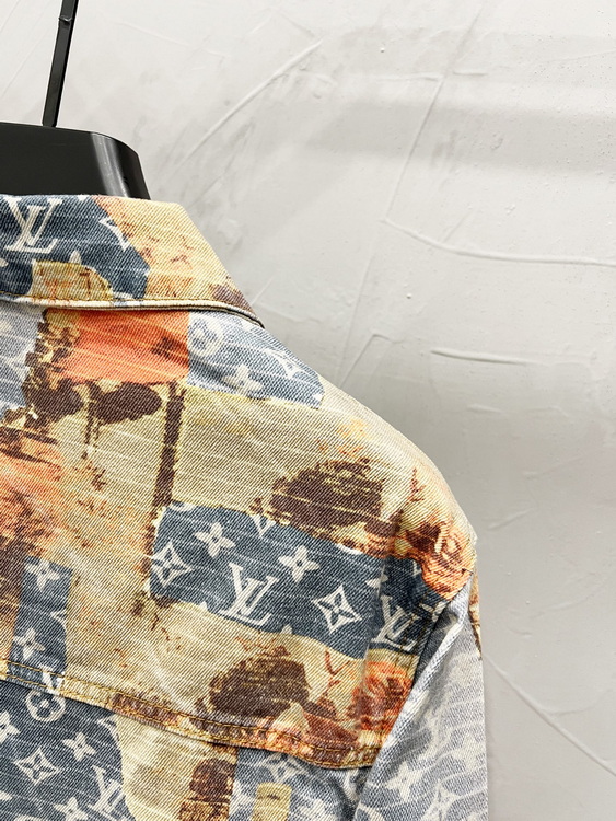 LV Jacket-146