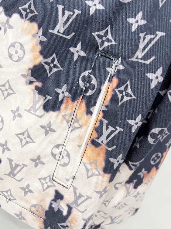 LV Jacket-149