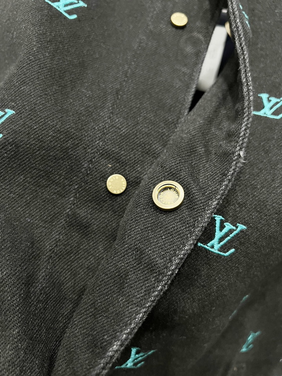 LV Jacket-152