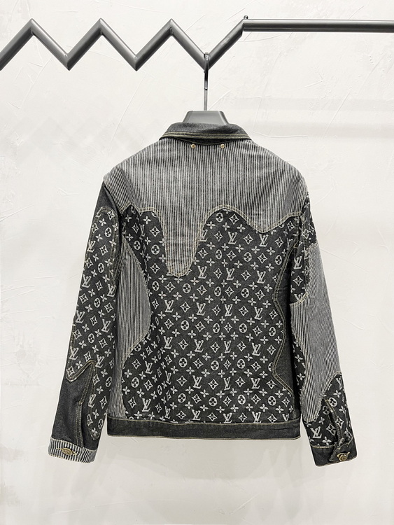 LV Jacket-153