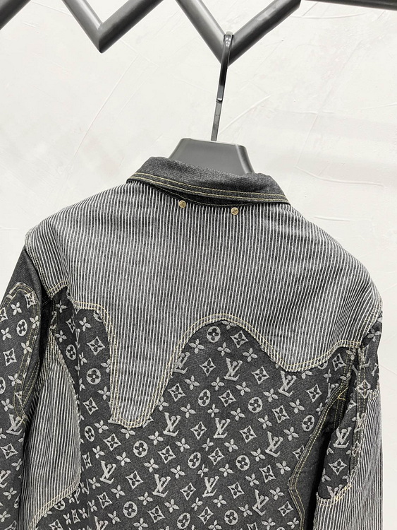 LV Jacket-153