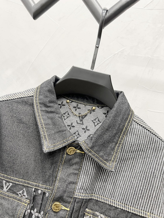 LV Jacket-153