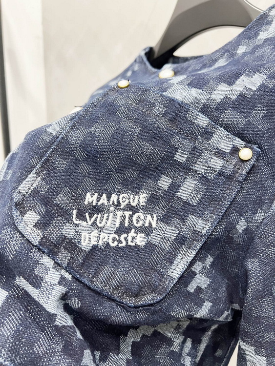 LV Jacket-155