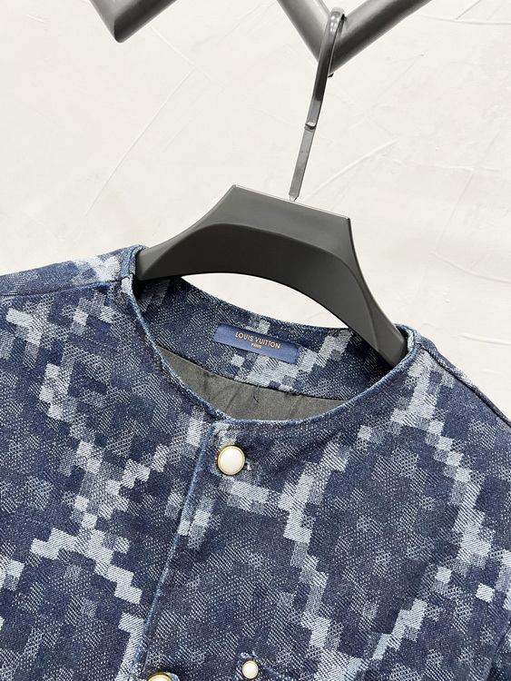 LV Jacket-155
