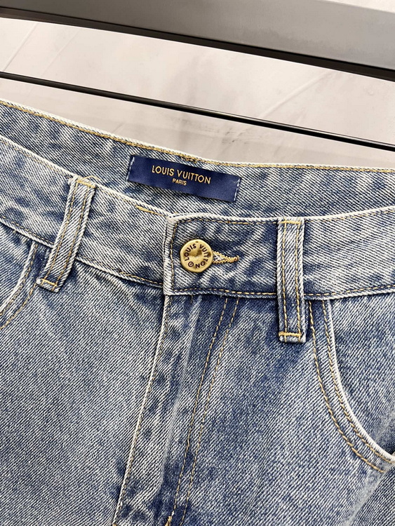 LV Jeans-081