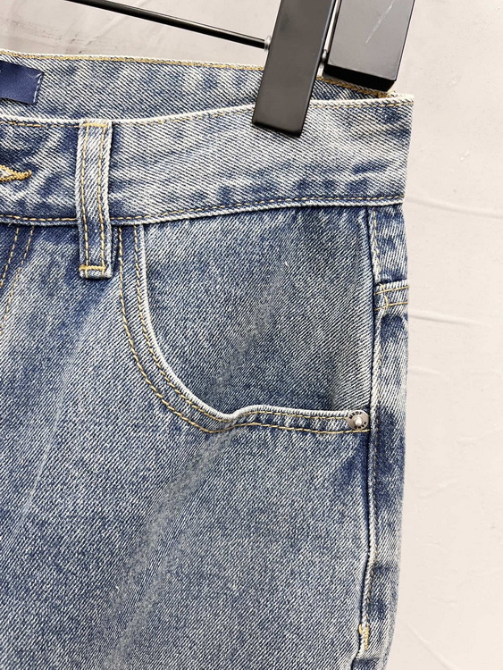 LV Jeans-081