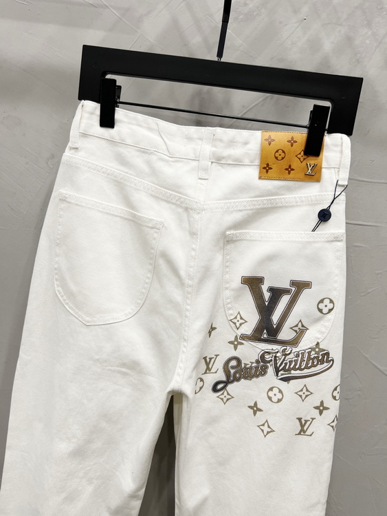 LV Jeans-087