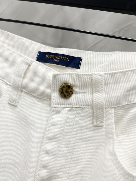 LV Jeans-087