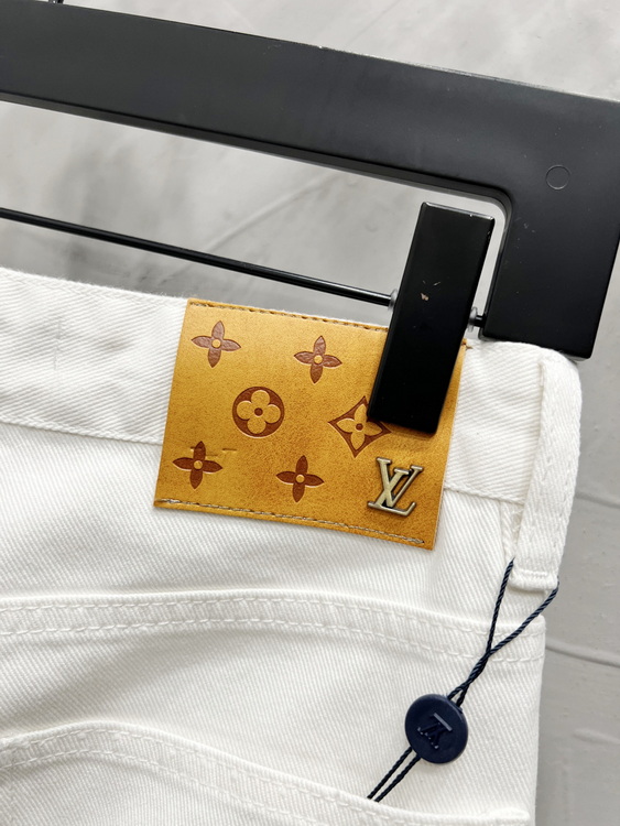 LV Jeans-087