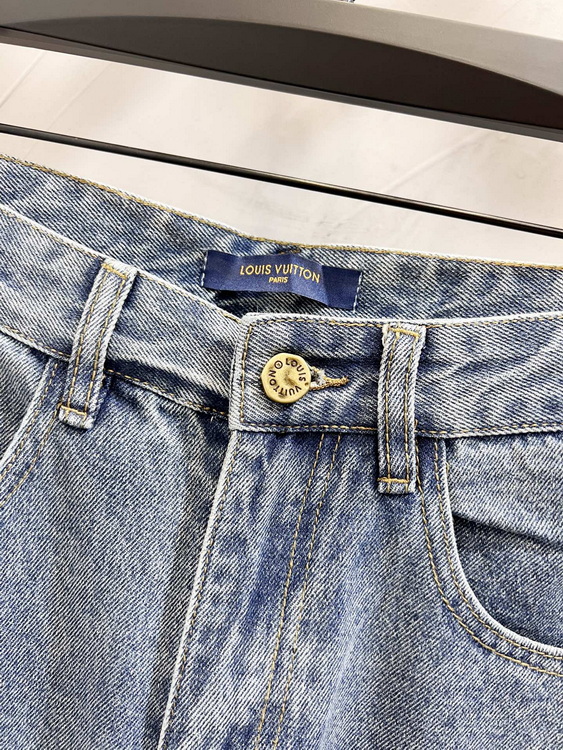 LV Jeans-091