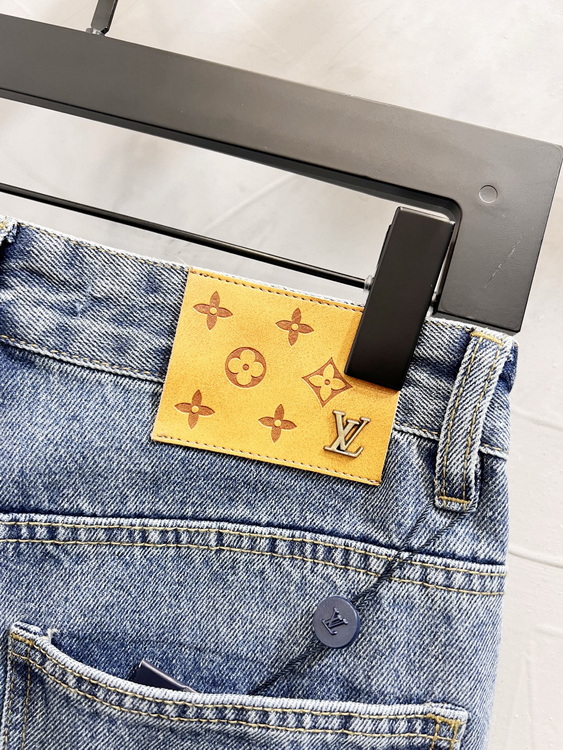LV Jeans-091