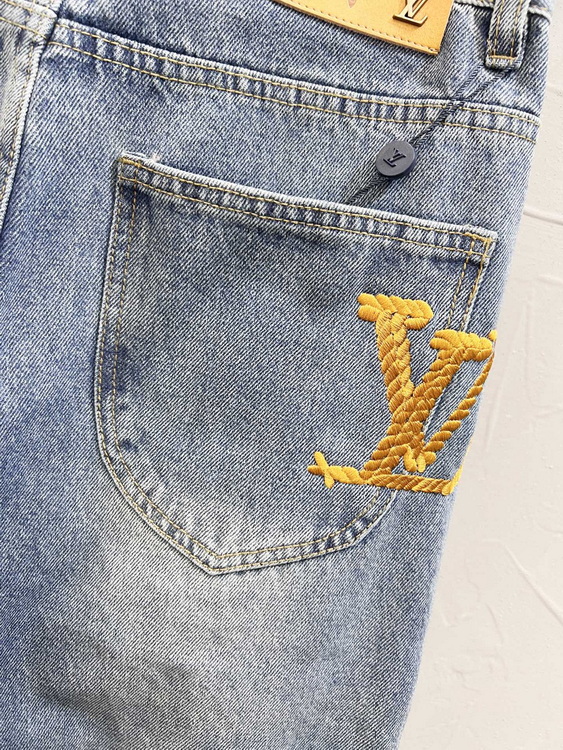 LV Jeans-091
