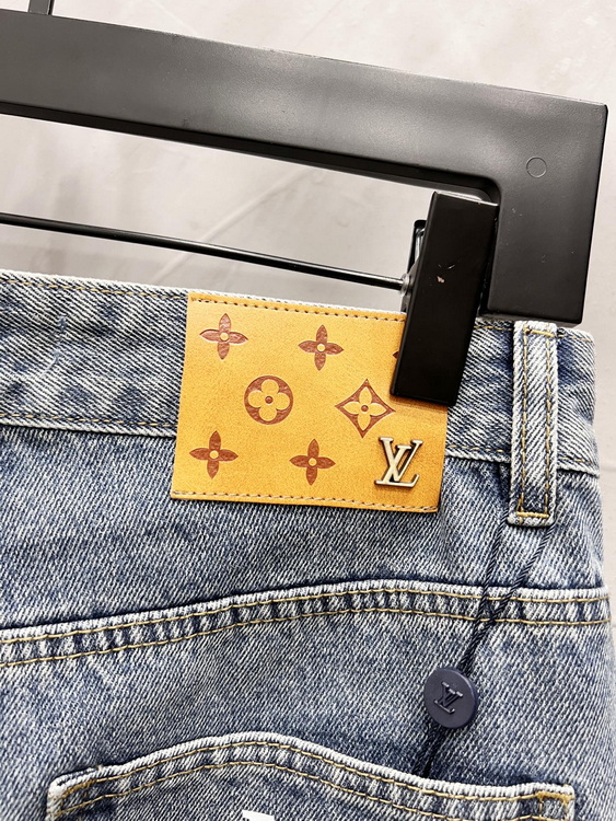 LV Jeans-121