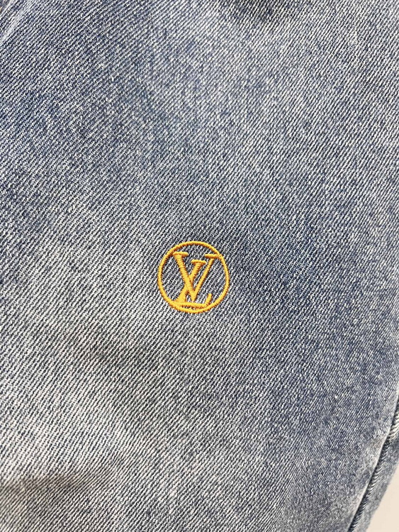 LV Jeans-121
