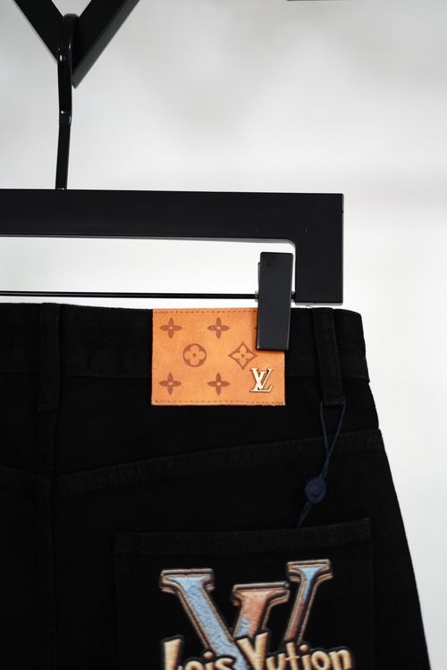 LV Jeans-134