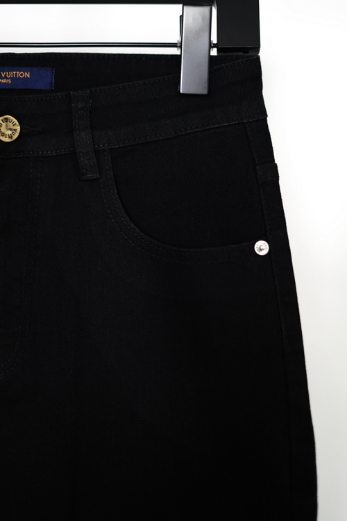 LV Jeans-146